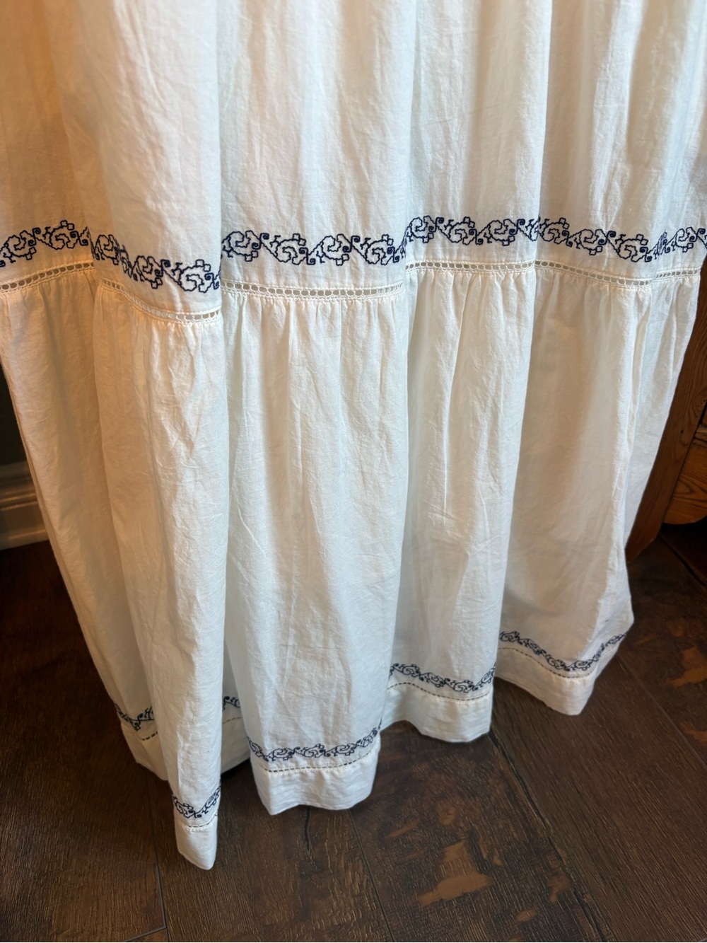 Cotton Sun Dress with floral embroidery - Picture 7 of 9